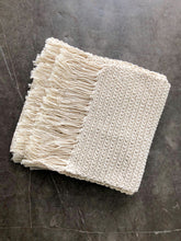 Cargar imagen en el visor de la galería, Camino de Mesa Saffron
